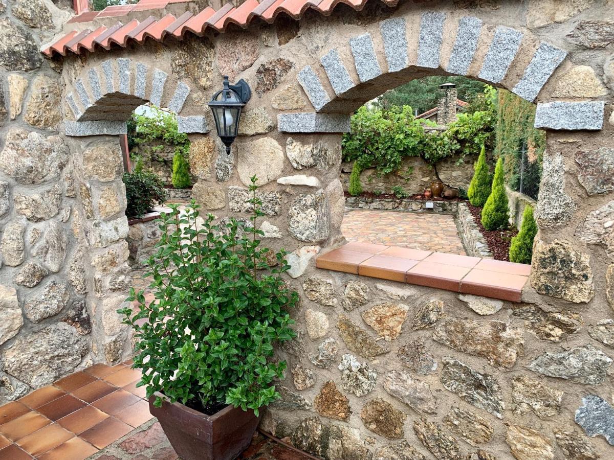 La Casita De Las Hortensias Ortigosa del Monte エクステリア 写真